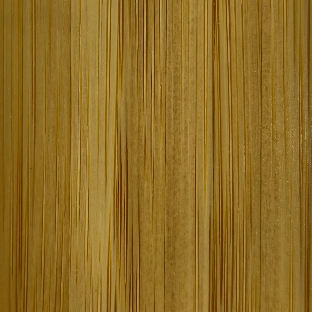 Detalhe da textura da persiana de madeira Sanlui